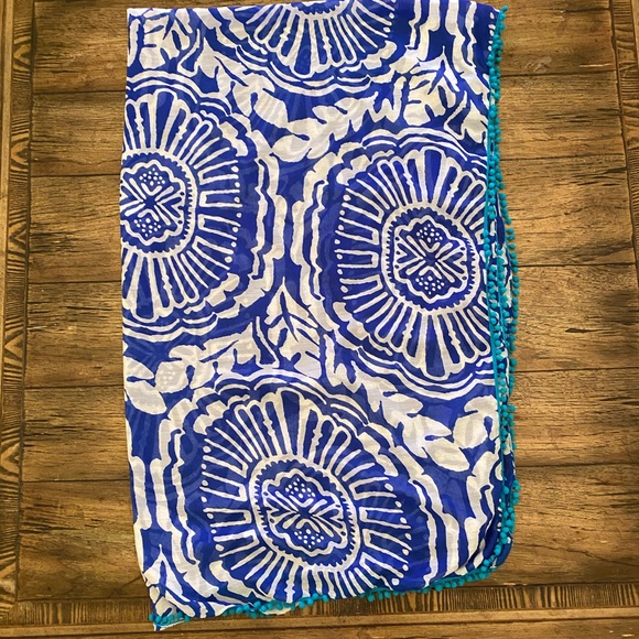 Echo Blue Patterned Summer Scarf - Picture 4 of 5